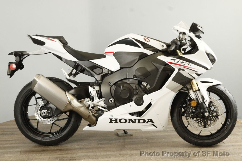 2025 Honda CBR1000RR 1 In Stock Now! - 22627818 - 2