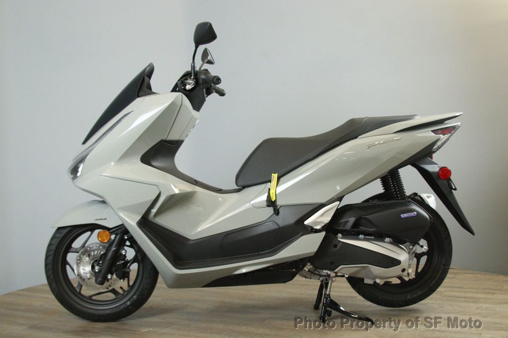 2025 Honda PCX In Stock Now! - 22918590 - 3
