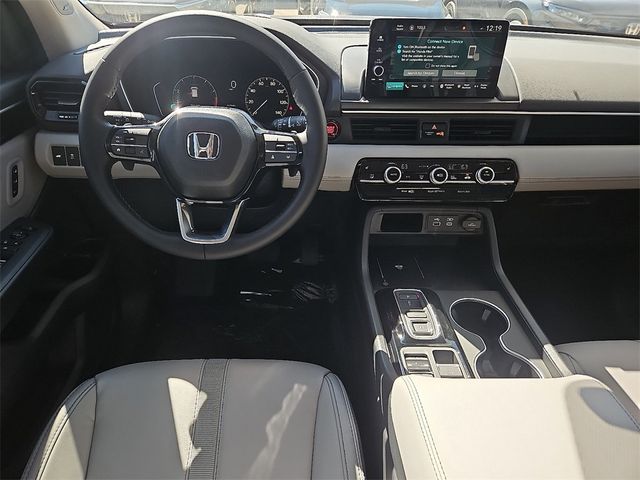 2025 Honda Pilot Touring AWD - 22917517 - 7