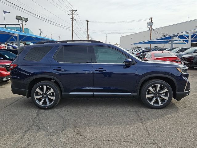 2025 Honda Pilot Touring AWD - 22947787 - 4
