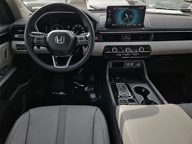 2025 Honda Pilot Touring AWD - 22956907 - 7