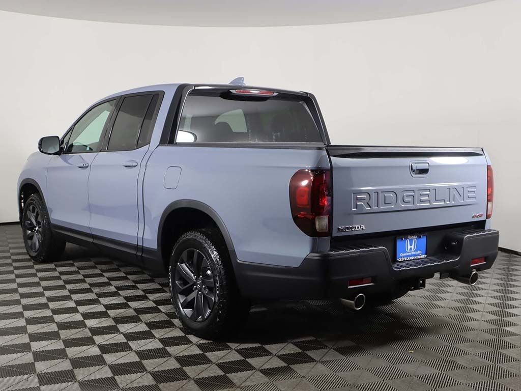 2025 Honda Ridgeline Sport AWD - 22642104 - 6