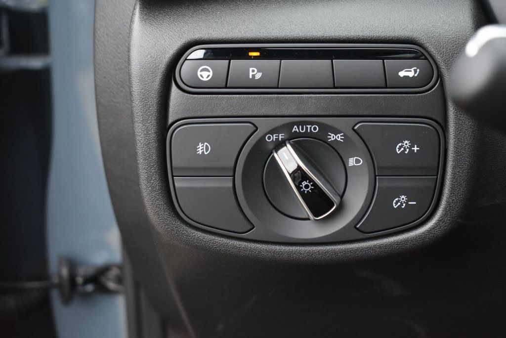 2025 Infiniti QX55 Essential photo 22