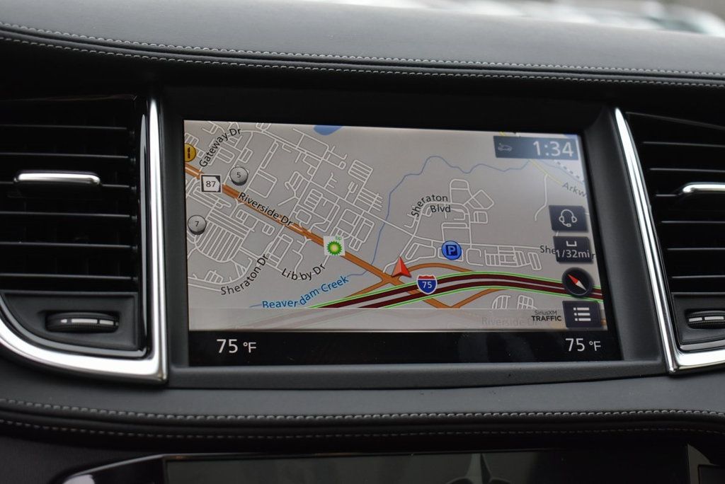 2025 Infiniti QX55 Essential photo 25
