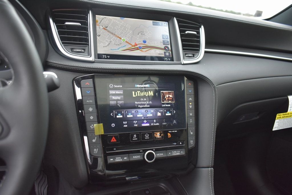 2025 Infiniti QX55 Essential photo 27