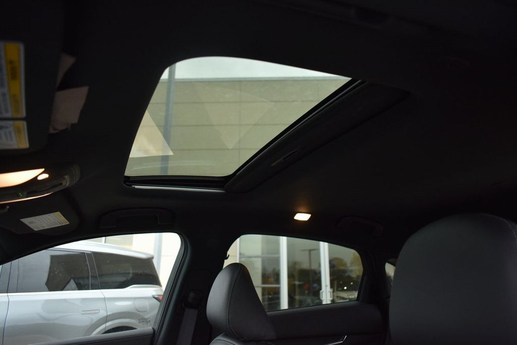 2025 Infiniti QX55 Essential photo 31