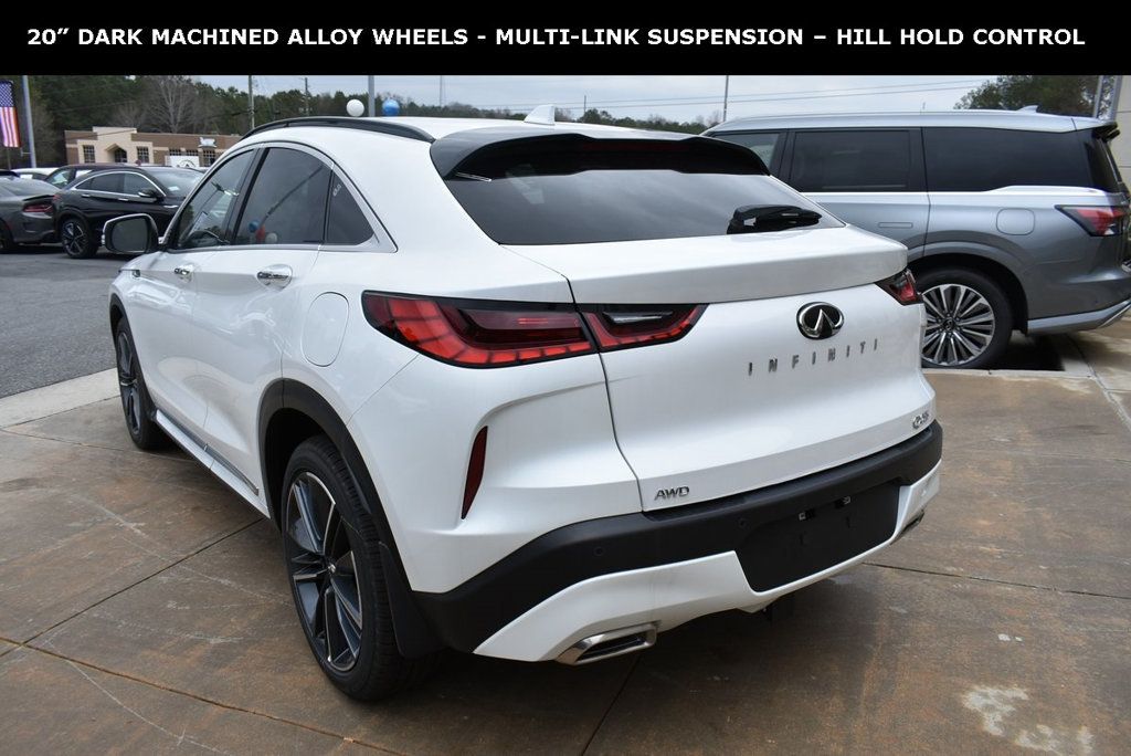 2025 Infiniti QX55 Essential photo 3