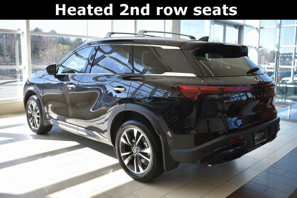 2025 Infiniti QX60 Luxe photo 2