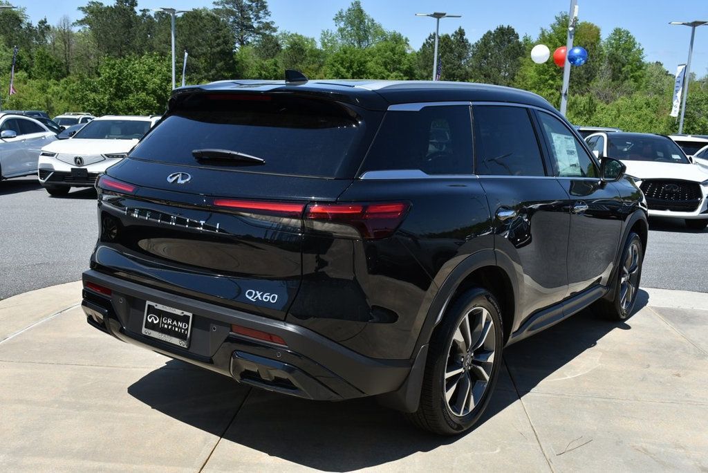 2025 Infiniti QX60 Luxe photo 12