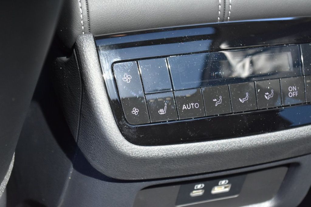 2025 Infiniti QX60 Luxe photo 20