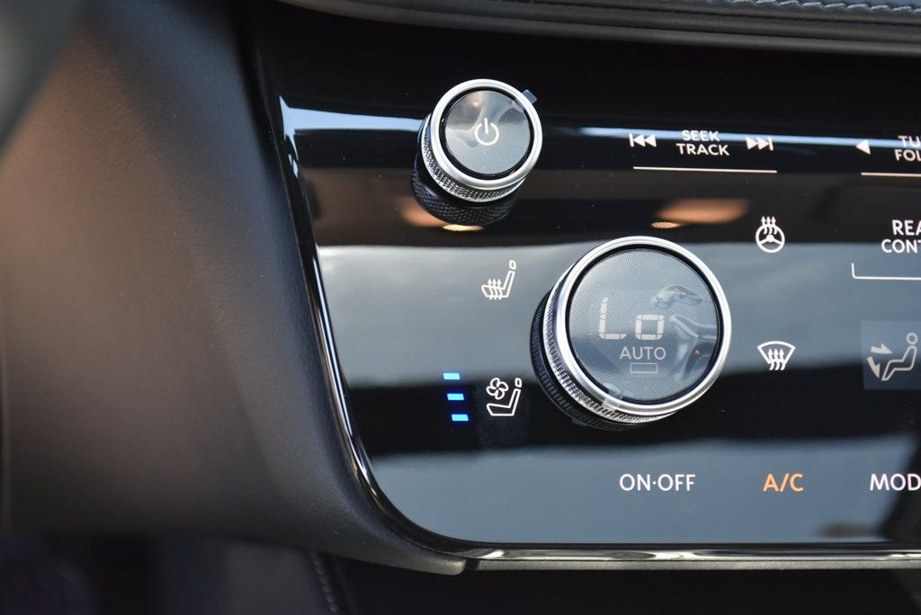 2025 Infiniti QX60 Luxe photo 26