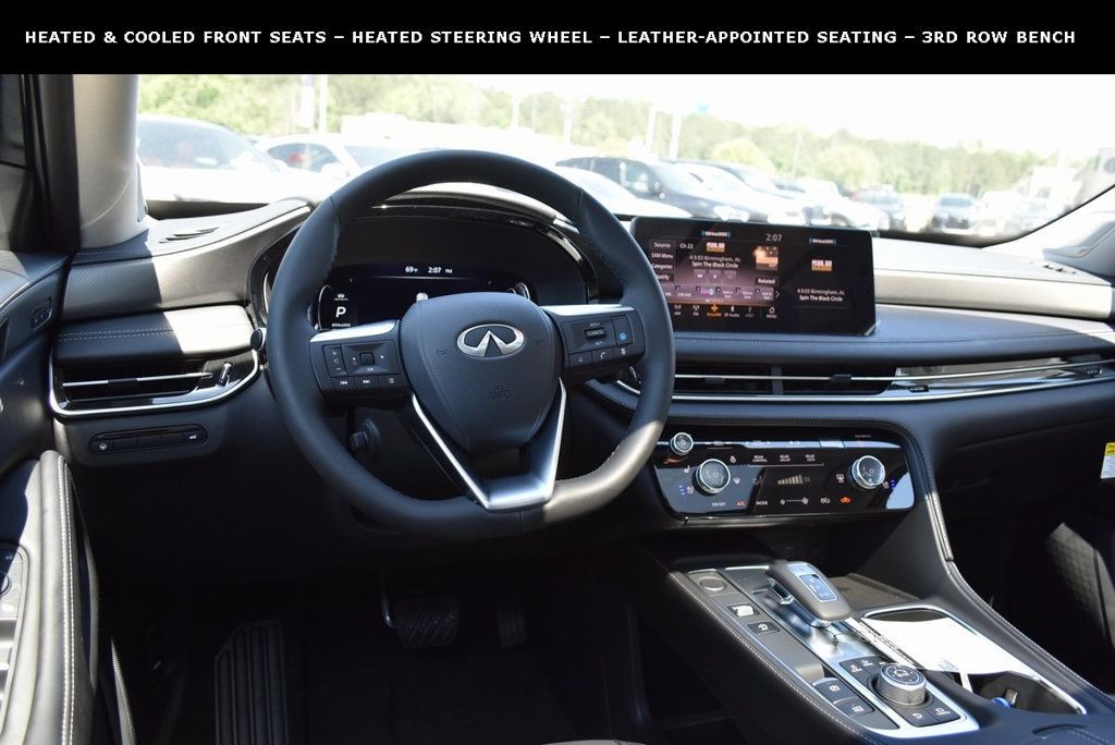 2025 Infiniti QX60 Luxe photo 5