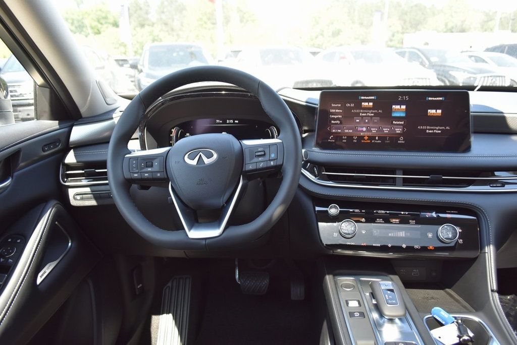 2025 Infiniti QX60 Luxe photo 17