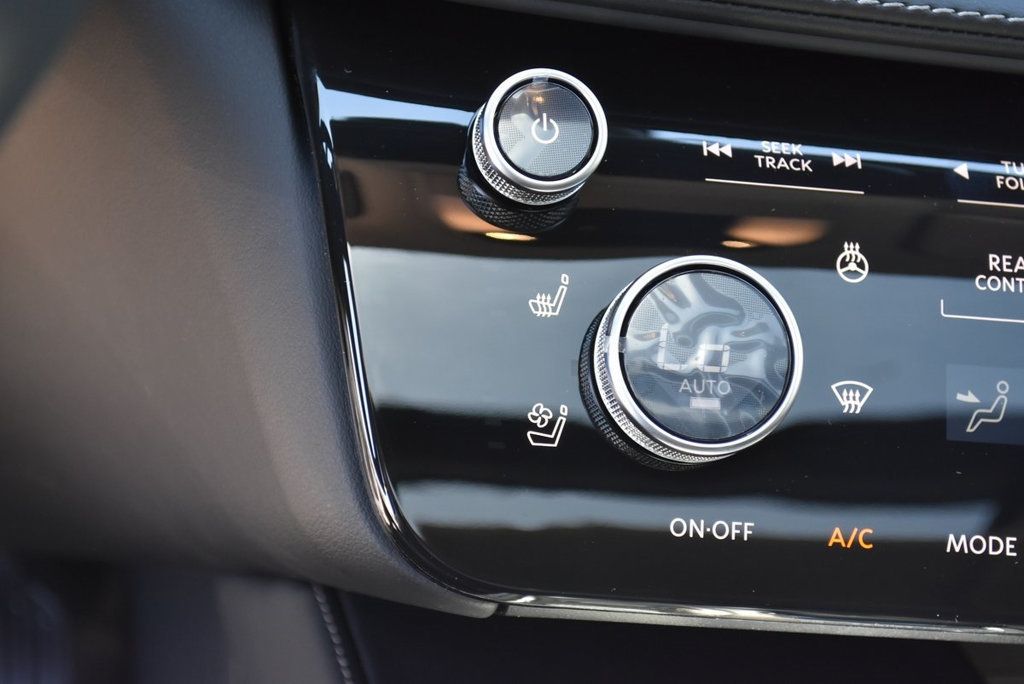 2025 Infiniti QX60 Luxe photo 25