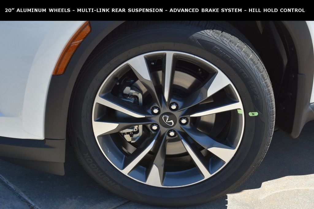 2025 Infiniti QX60 Luxe photo 3