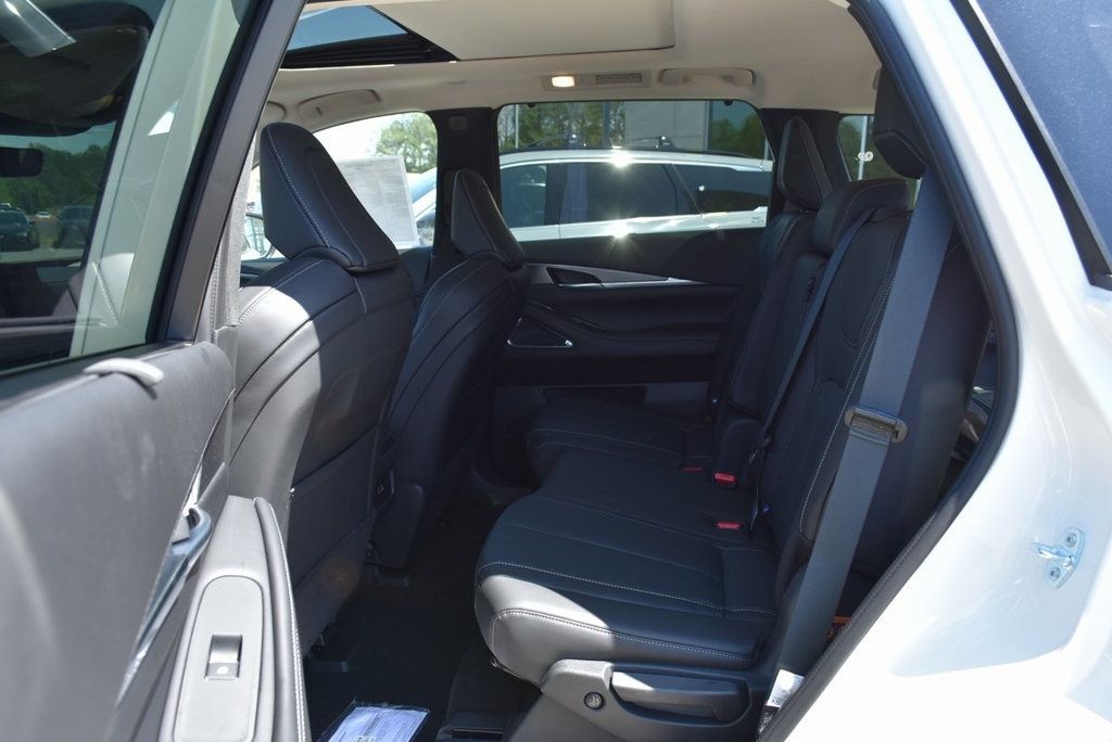 2025 Infiniti QX60 Luxe photo 33