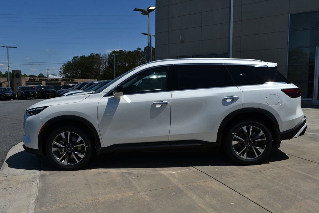 2025 Infiniti QX60 Luxe photo 8
