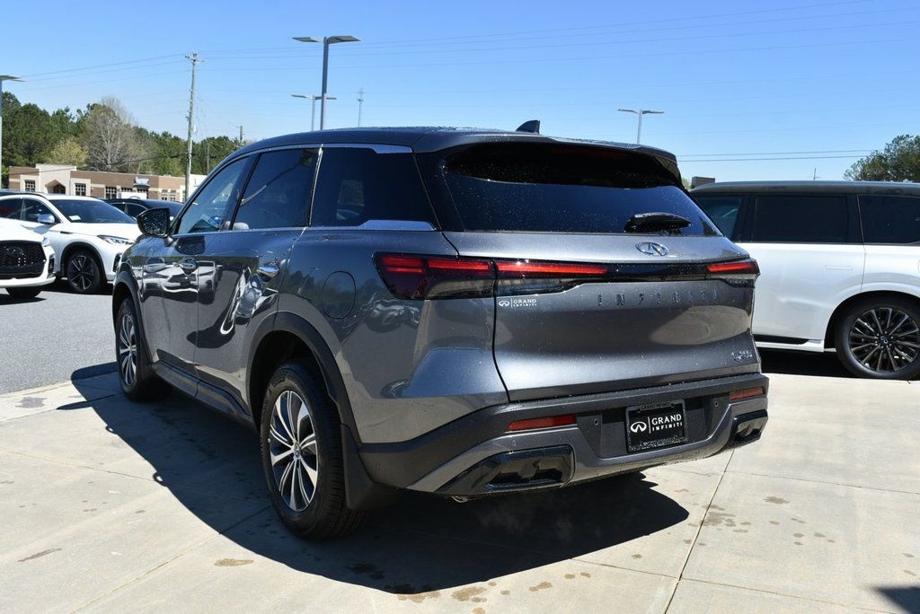 2025 Infiniti QX60 Pure photo 14