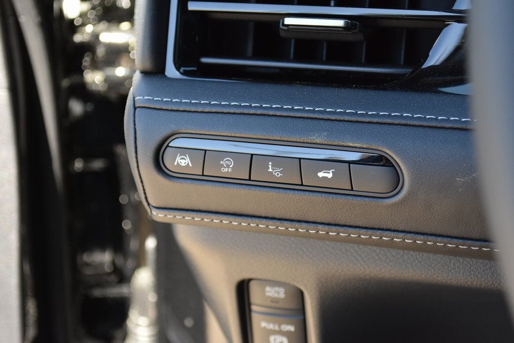 2025 Infiniti QX80 photo 26
