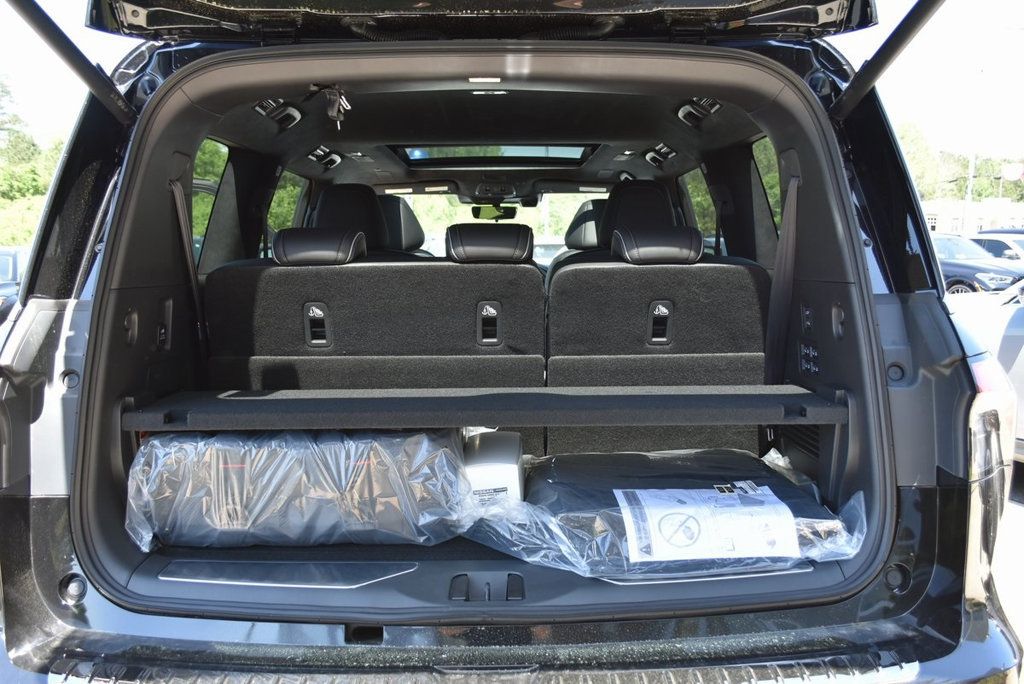 2025 Infiniti QX80 photo 34
