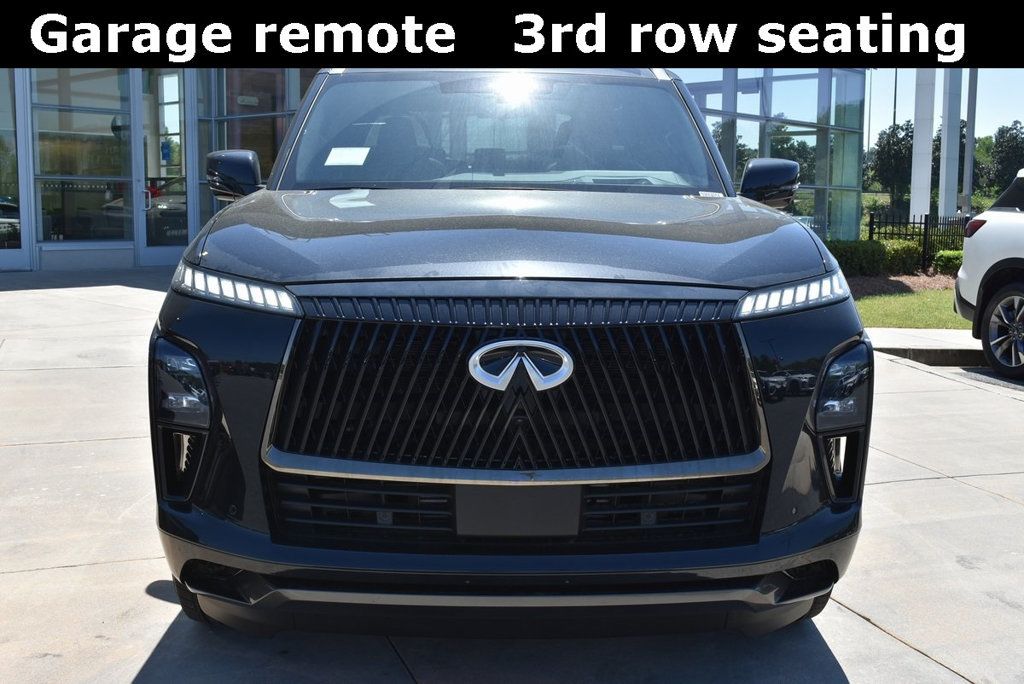 2025 Infiniti QX80 photo 4