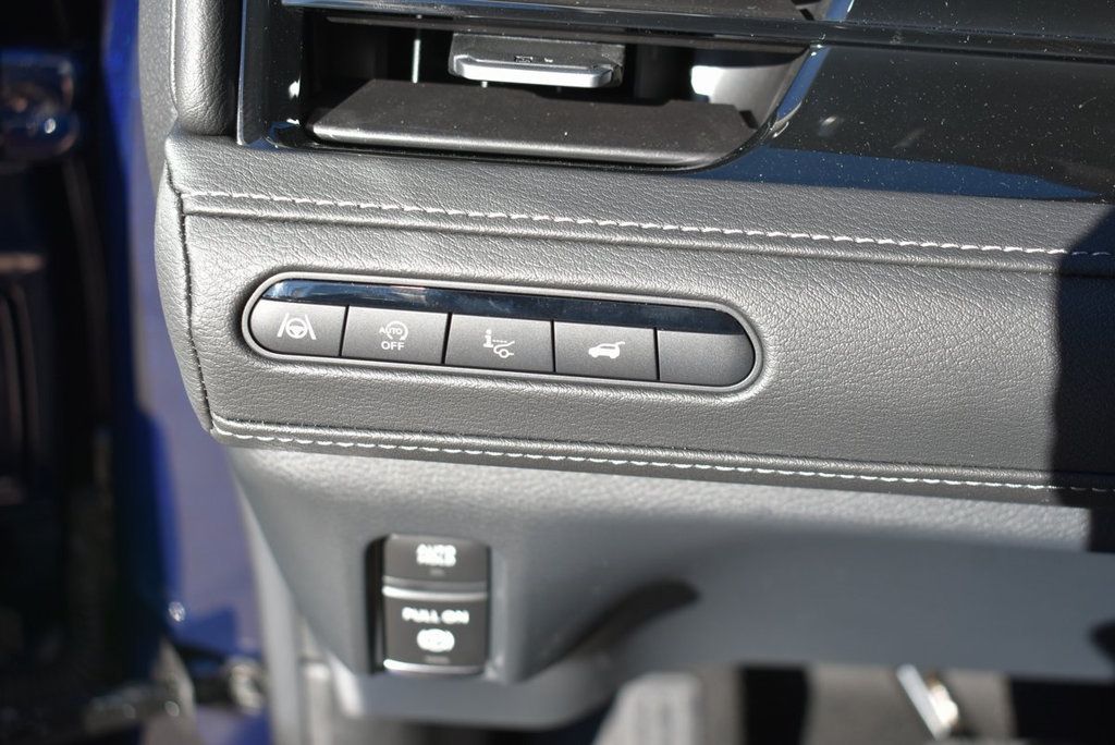 2025 Infiniti QX80 Luxe photo 20