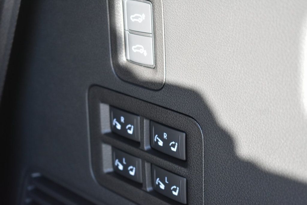 2025 Infiniti QX80 Luxe photo 35