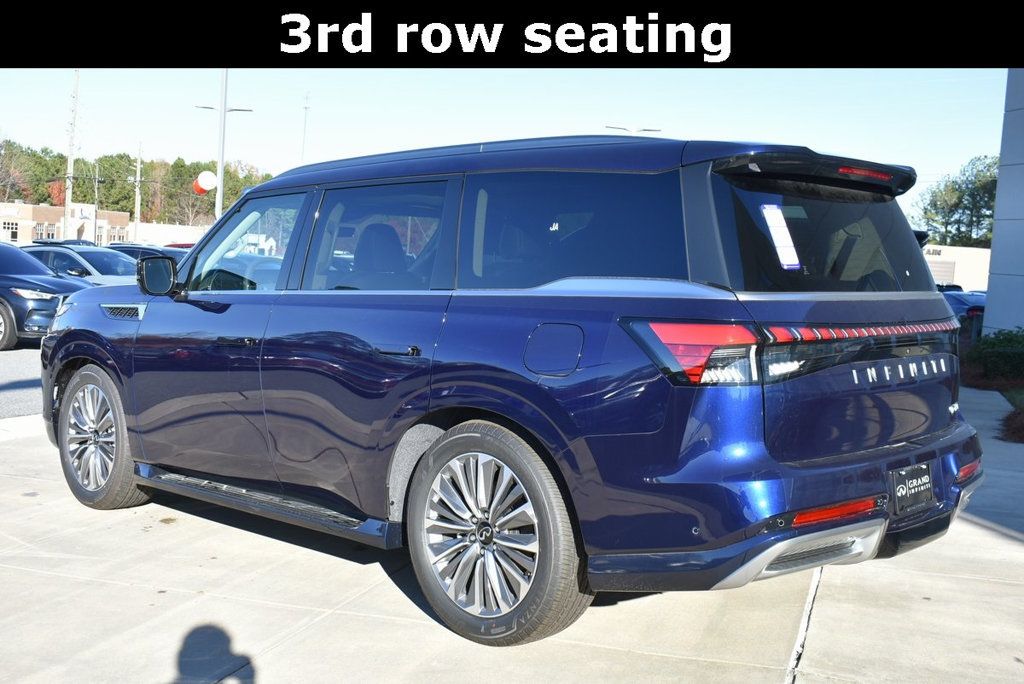 2025 Infiniti QX80 Luxe photo 4