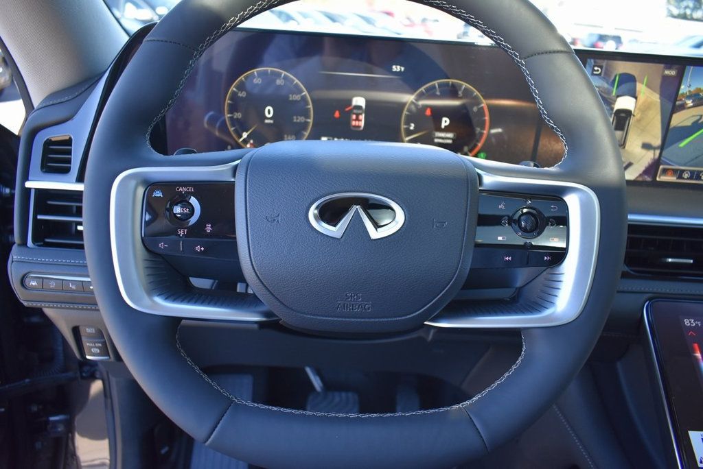 2025 Infiniti QX80 Luxe photo 19