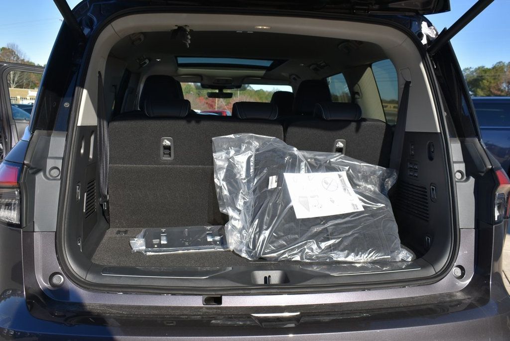 2025 Infiniti QX80 Luxe photo 34