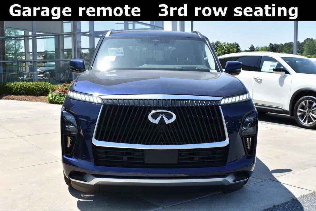 2025 Infiniti QX80 Luxe photo 4