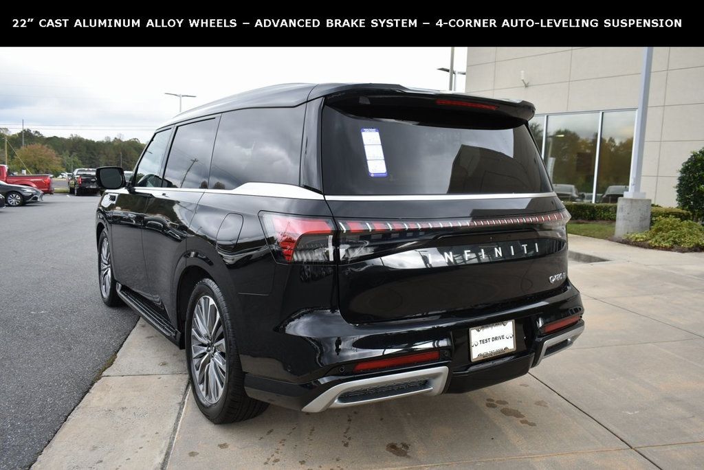 2025 Infiniti QX80 Sensory photo 3