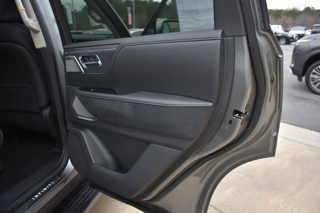 2025 Infiniti QX80 Sensory photo 13