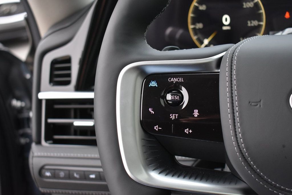 2025 Infiniti QX80 Sensory photo 19