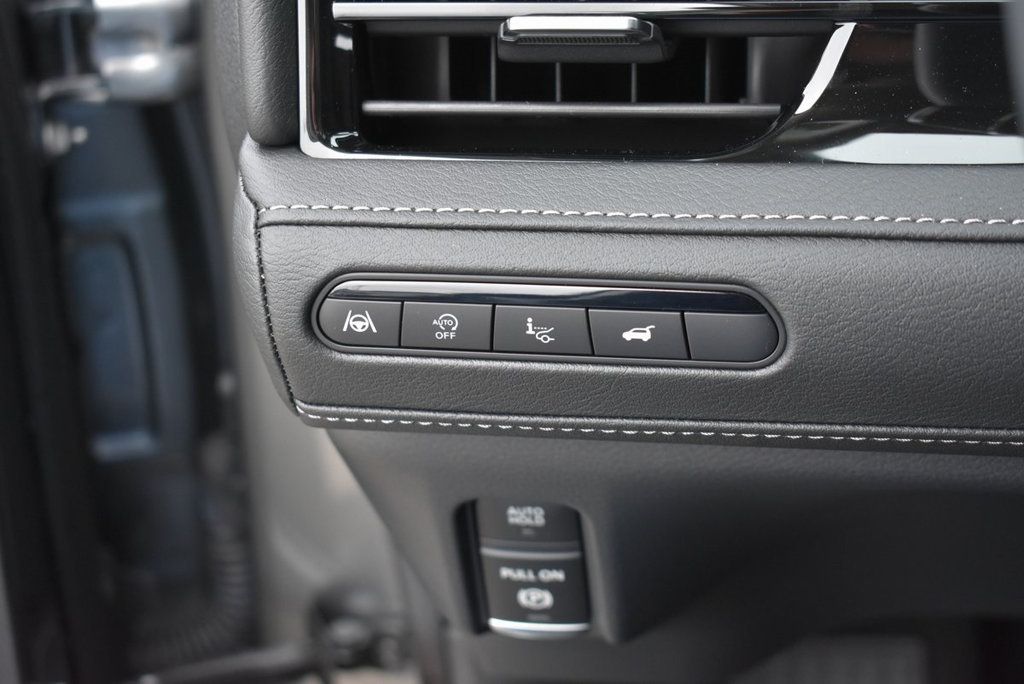 2025 Infiniti QX80 Sensory photo 22