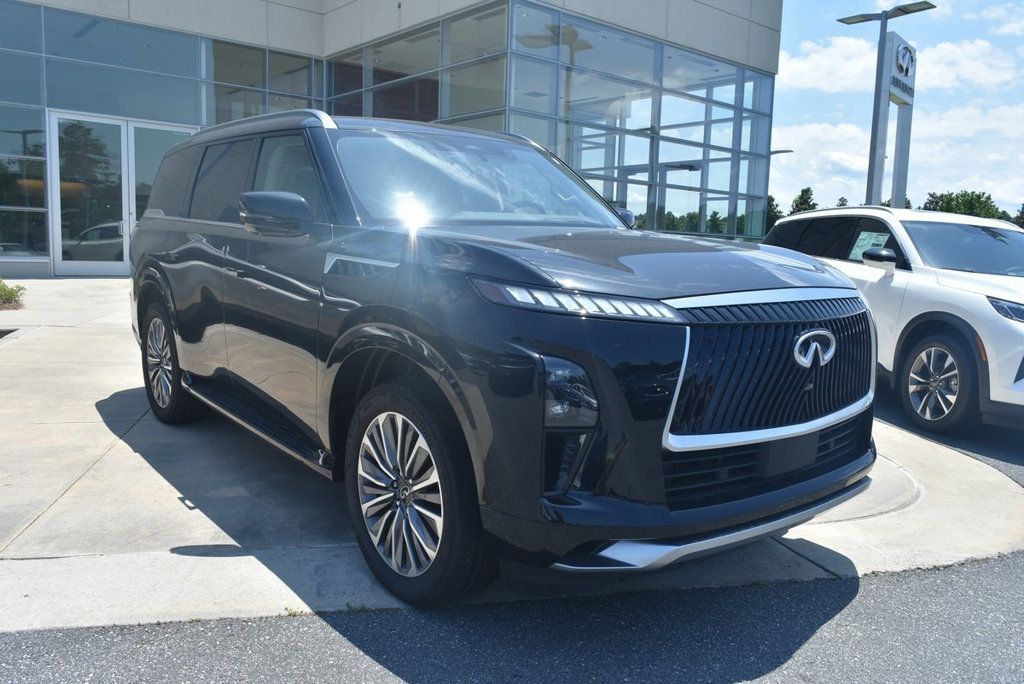 2025 Infiniti QX80 Sensory photo 10