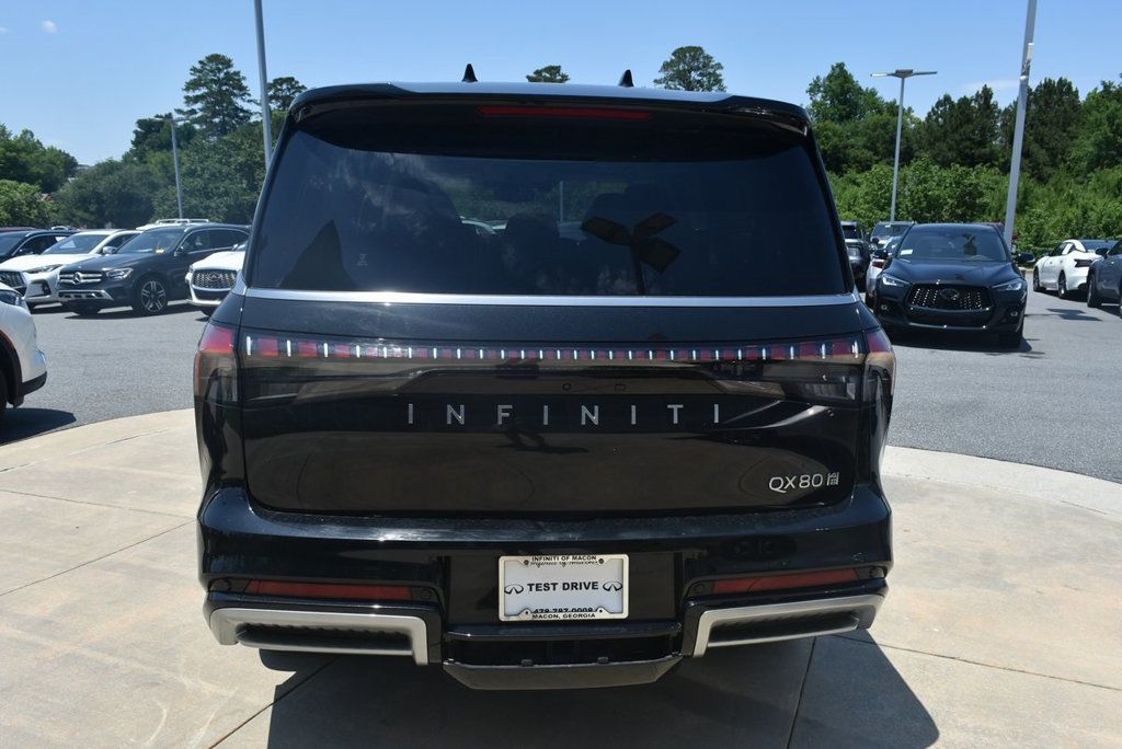 2025 Infiniti QX80 Sensory photo 13