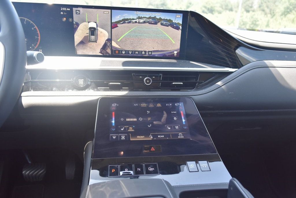 2025 Infiniti QX80 Sensory photo 18