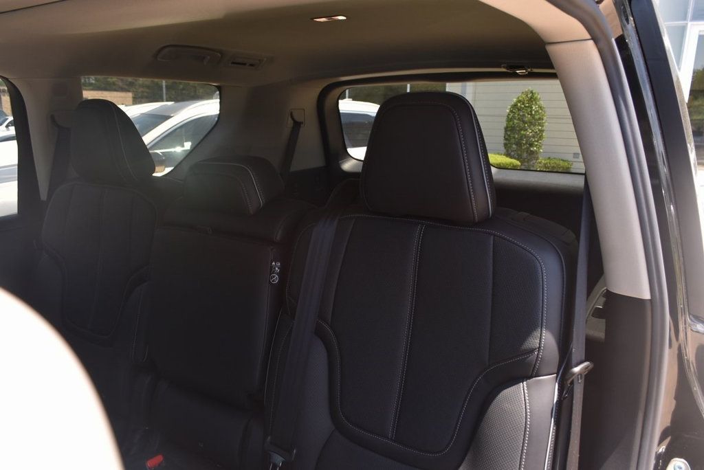 2025 Infiniti QX80 Sensory photo 27