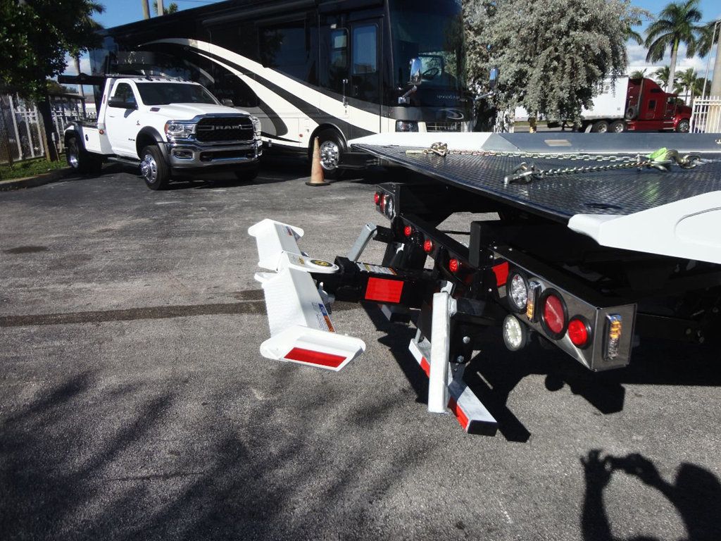 2025 International MV607 Extended Cab w/ 22ft Jerr-Dan Custom StepSide Classic Car Carrier - 21668675 - 34