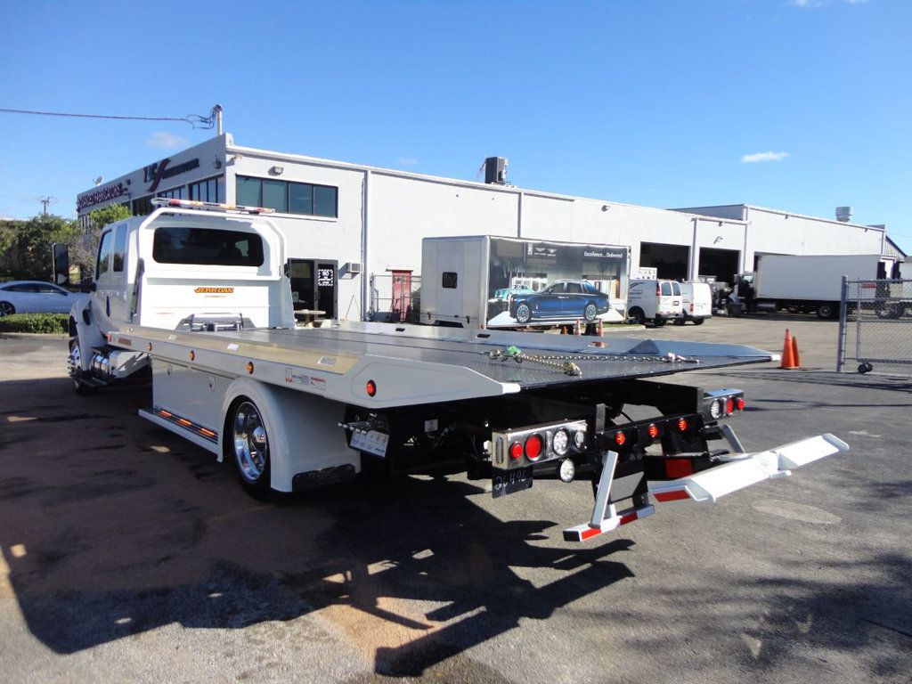 2025 International MV607 Extended Cab w/ 22ft Jerr-Dan Custom StepSide Classic Car Carrier - 21668675 - 4