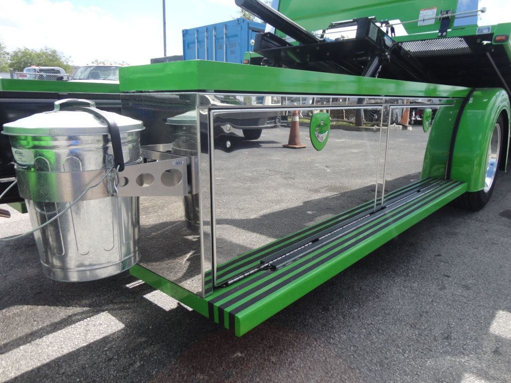 2025 International MV607 Extended Cab w/ 22ft Jerr-Dan Custom StepSide Classic Car Carrier - 21831945 - 18