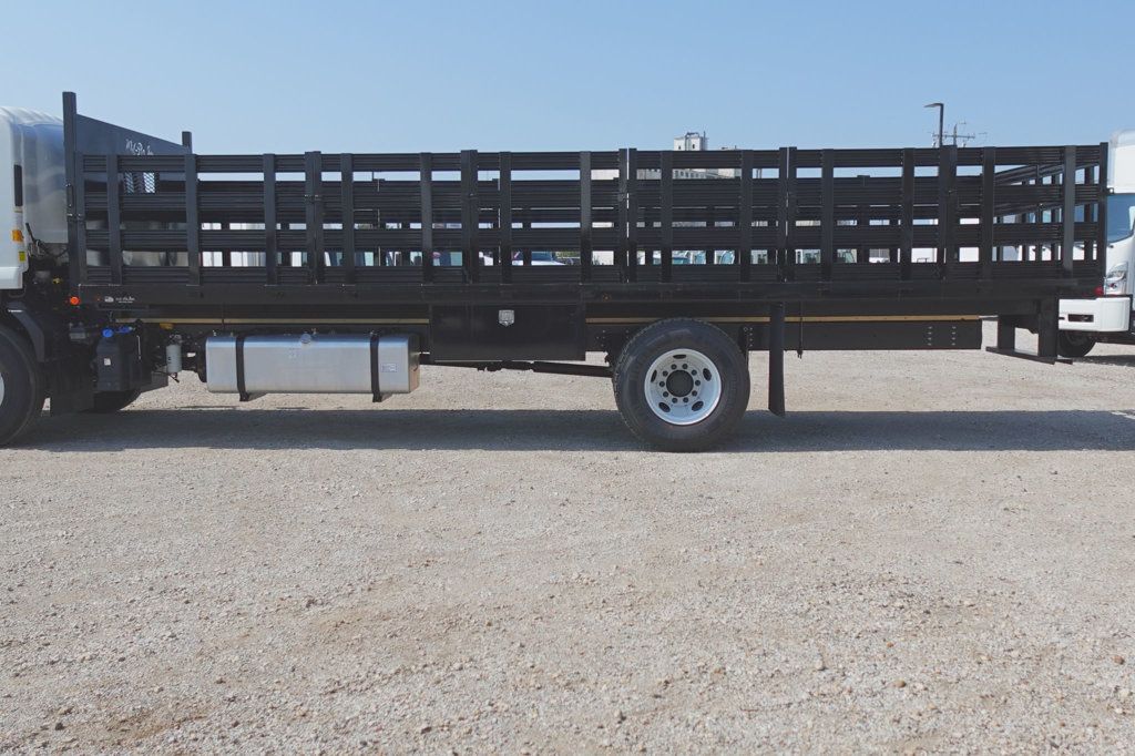 2025 Isuzu FTR (26ft Stake Bed Truck w/ ICC Bumper) - 22562529 - 4