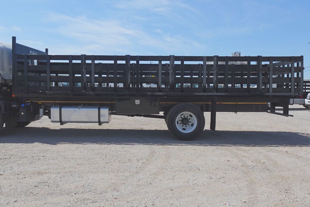 2025 Isuzu FTR (26ft Stake Bed Truck w/ ICC Bumper) - 22574342 - 4