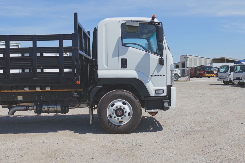 2025 Isuzu FTR (26ft Stake Bed Truck w/ ICC Bumper) - 22574342 - 8