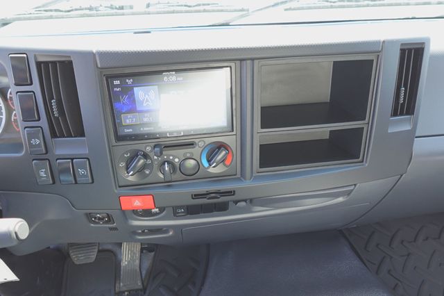 2025 Isuzu FVR (26ft Box w/ Lift Gate) - 22940989 - 37