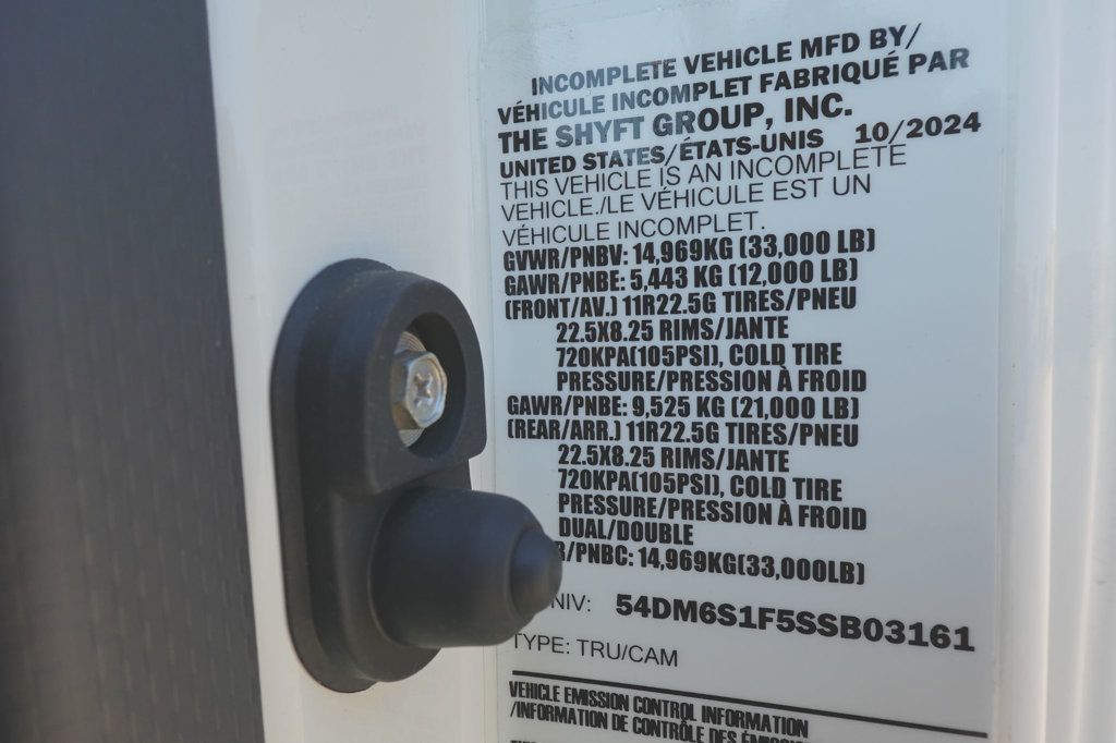 2025 Isuzu FVR (26ft Box w/ Lift Gate) - 22940989 - 53