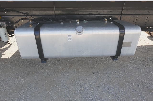 2025 Isuzu FVR Derated (26ft Reefer w/ Lift Gate) - 22929408 - 19