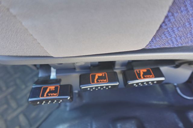 2025 Isuzu FVR Derated (26ft Reefer w/ Lift Gate) - 22929408 - 29