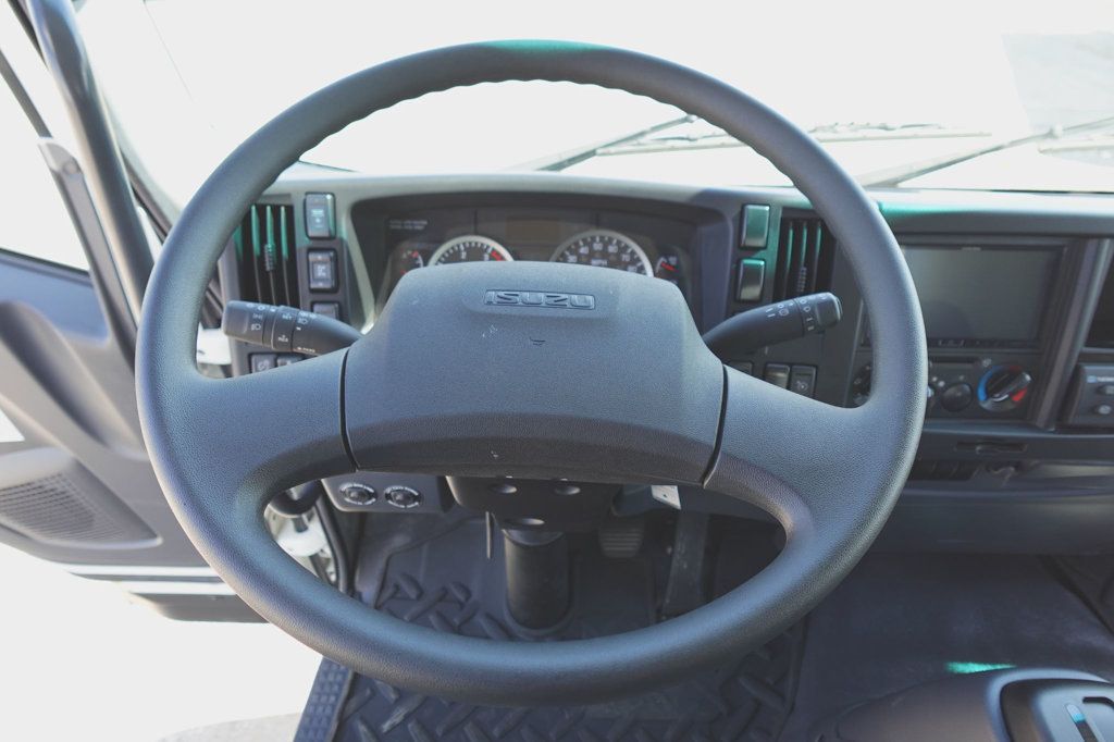 2025 Isuzu FVR Derated (26ft Reefer w/ Lift Gate) - 22929408 - 34